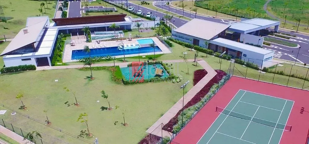 Terreno / Lote / Condomínio  à venda, 307m² — foto 1 de 23