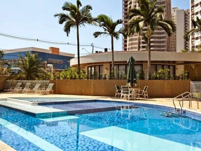 Apartamento com 660m² 4 quartos e 5 banheiros, à venda, no bairro Gleba Palhano em Londrina