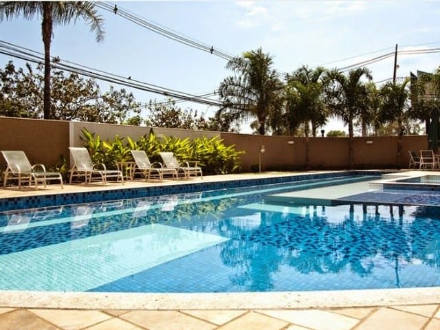 Apartamento com 660m² 4 quartos e 5 banheiros, à venda, no bairro Gleba Palhano em Londrina