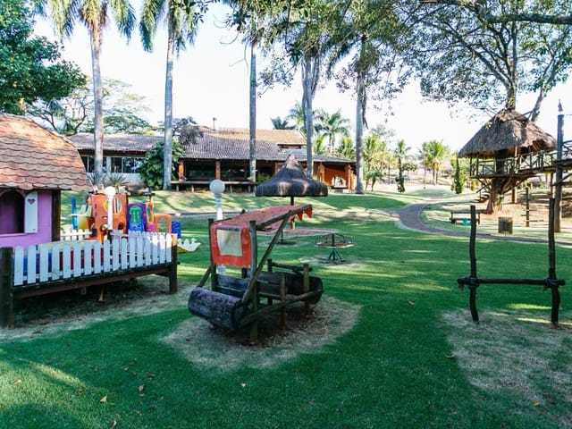 Terreno com 1500m², à venda, no bairro Terras de Canaã Home e Resort em Londrina