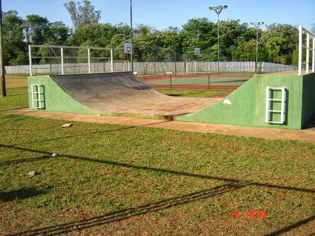 Condomínio do Terreno - SUN LAKE RESIDENCE - R$ 1.500.000 - Terreno à venda 500m², Londrina - PR | Human Imóveis