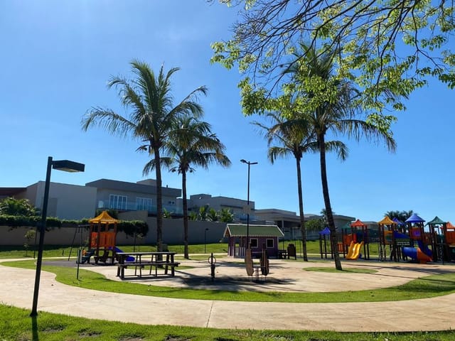 Condomínio do Terreno - VILLAGGIO DO ENGENHO - R$ 745.000 - Terreno à venda, 704m², Jardim Tarobá, Cambé, Pr. | Human Imóveis