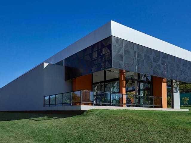 Terreno com 906m², à venda, no bairro Vivendas do Arvoredo em Londrina