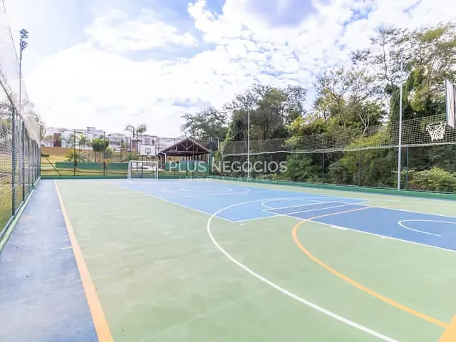 Terreno com 378m², à venda, no bairro Condomínio Villa dos Inglezes em Sorocaba