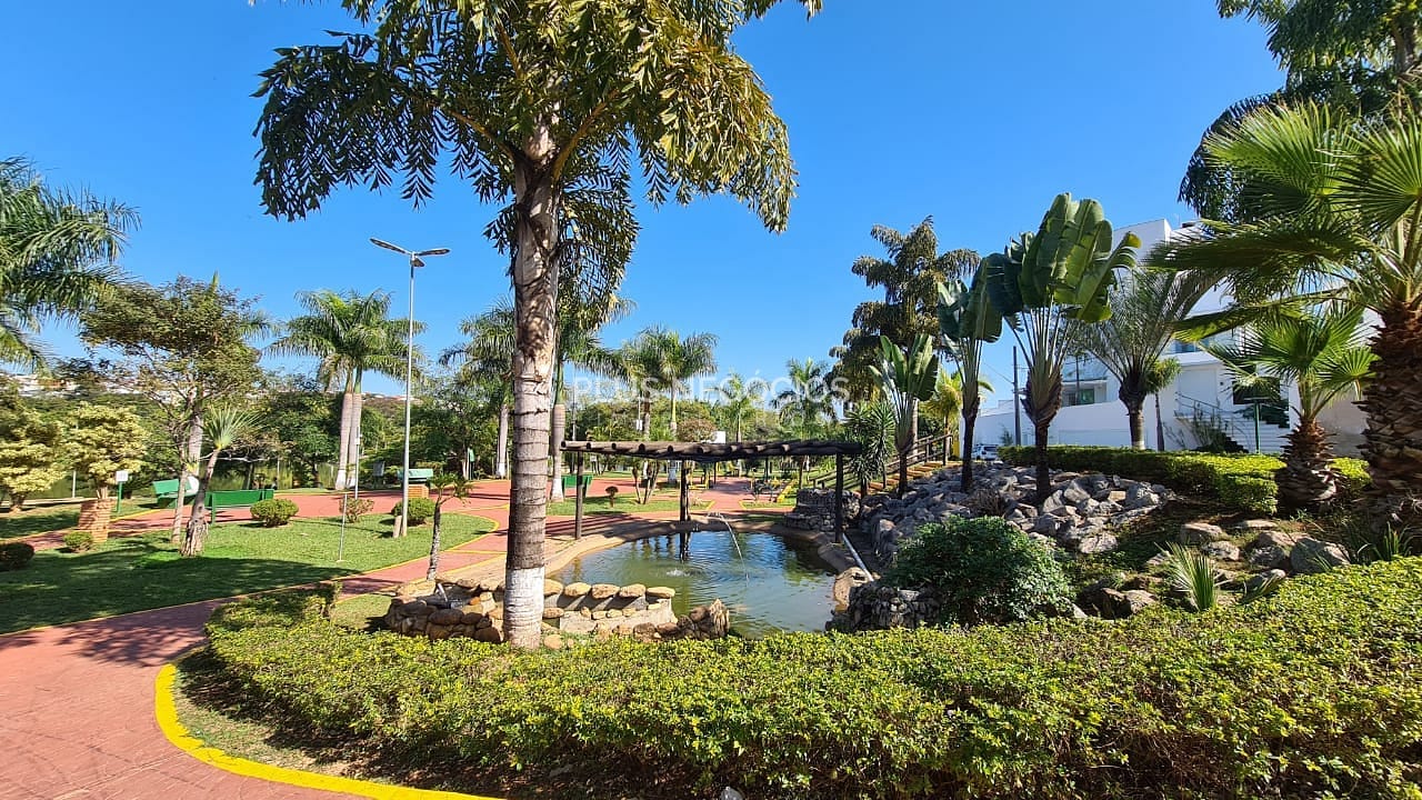 Casa à venda e aluguel com 4 quartos, 405m² - Foto 4