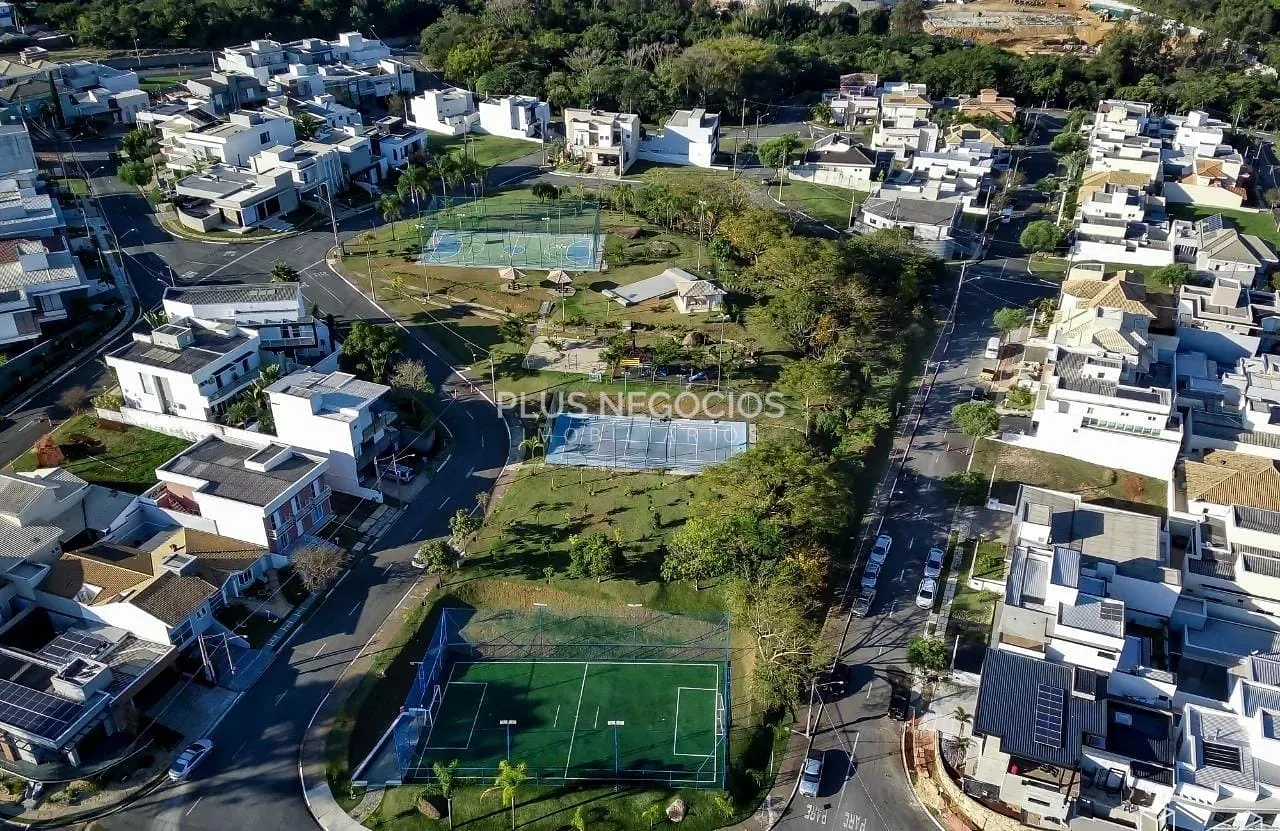 Casa, 3 quartos, 278 m² - Foto 26