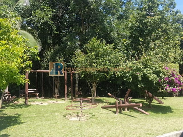 Terreno com 360m², à venda, no bairro Vila Omízollo em Louveira