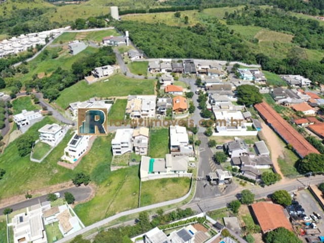 Terreno com 360m², à venda, no bairro Vila Omízollo em Louveira