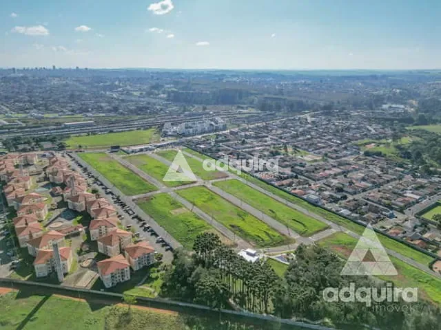 Terreno com 252m², à venda, no bairro Uvaranas em Ponta Grossa
