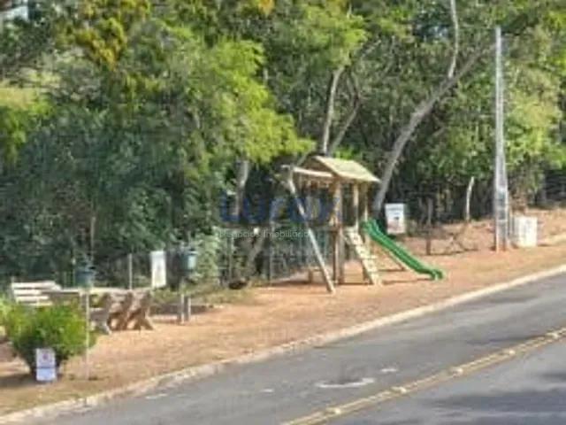 Terreno com 500m², à venda, no bairro Chácaras Silvania em Valinhos