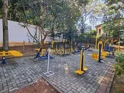 Casa, 4 quartos, 259 m² - Foto 24