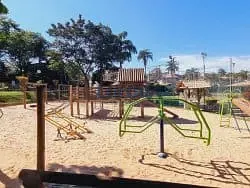 Casa, 4 quartos, 259 m² - Foto 23