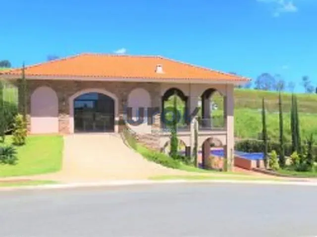 Terreno com 300m², à venda, no bairro Roncáglia em Valinhos