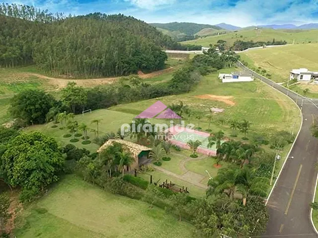 Terreno com 2100m², à venda, no bairro paraibuna em Paraibuna
