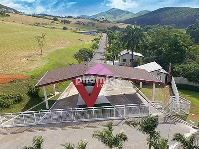 Terreno com 2100m², à venda, no bairro paraibuna em Paraibuna