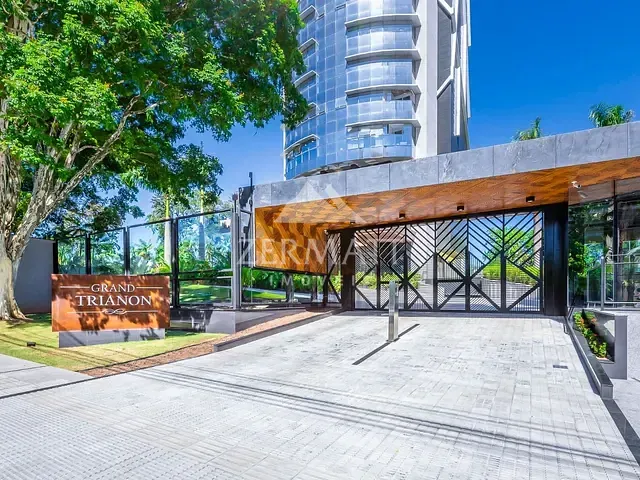 Apartamento com 670m² 4 quartos e 6 banheiros, à venda, no bairro Ponta Aguda em Blumenau