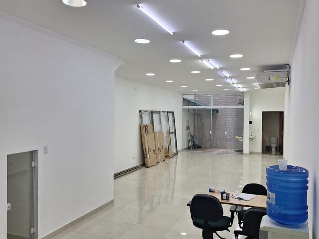 Foto do Andar corporativo - 🏙️ Prédio Comercial no Coração do Tatuapé | Organização Imobiliária Açores