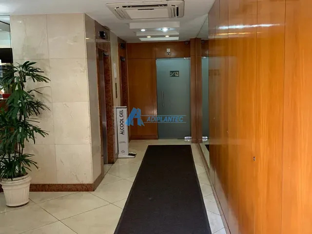 Andar corporativo à venda, no bairro Centro em Rio de Janeiro