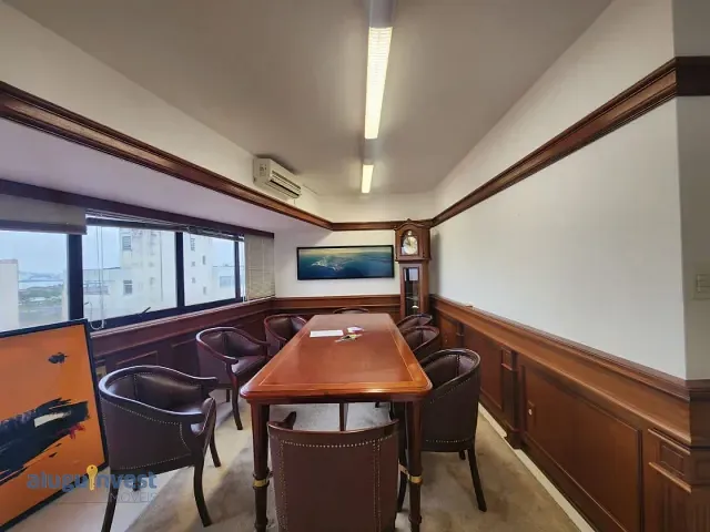 Andar corporativo para alugar, no bairro Centro em Florianópolis