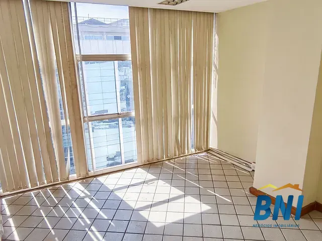 Andar corporativo com 254m², à venda ou para alugar, no bairro Centro em Rio de Janeiro
