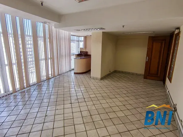 Andar corporativo com 254m², à venda ou para alugar, no bairro Centro em Rio de Janeiro