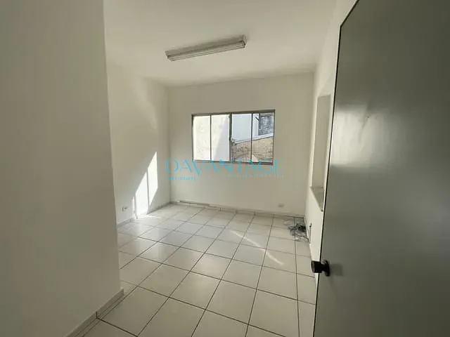 Sala com 80m², para alugar, no bairro Lapa em São Paulo