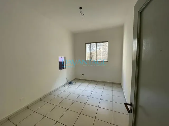 Sala com 80m², para alugar, no bairro Lapa em São Paulo