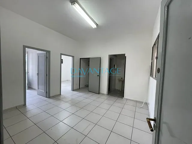 Sala com 80m², para alugar, no bairro Lapa em São Paulo