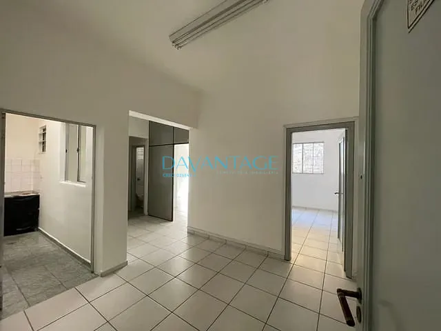 Sala com 80m², para alugar, no bairro Lapa em São Paulo