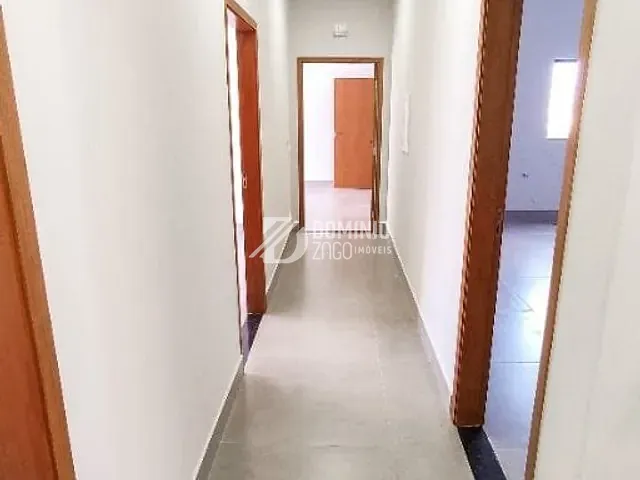 Andar corporativo com 341m², para alugar, no bairro São Benedito em Uberaba