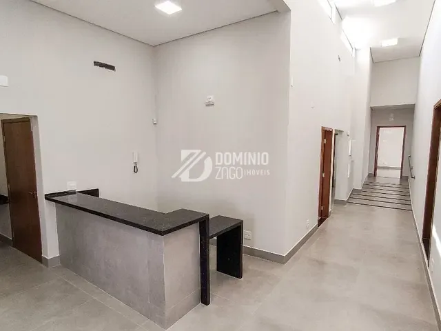 Andar corporativo com 341m², para alugar, no bairro São Benedito em Uberaba
