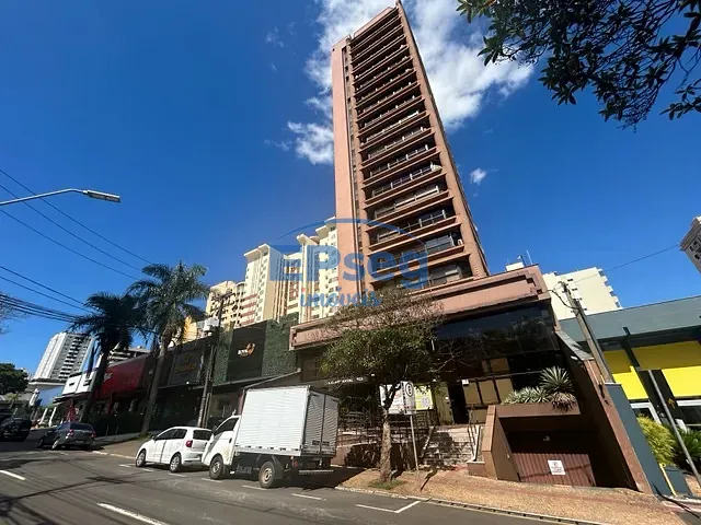 Andar corporativo com 765m², para alugar, no bairro Centro em Londrina