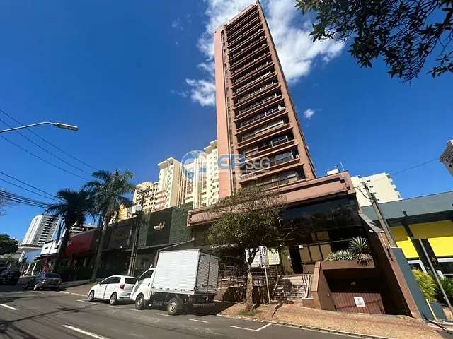 Andar corporativo com 765m², para alugar, no bairro Centro em Londrina