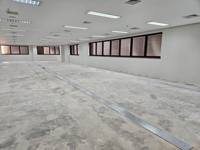 Comercial na Av Angelica