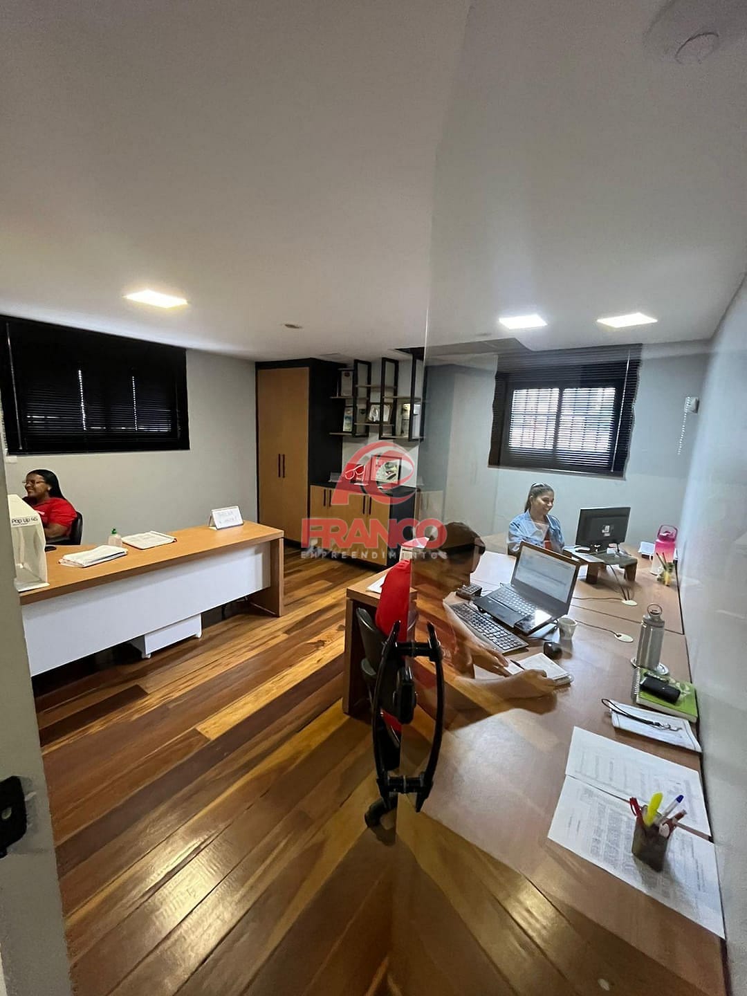 Sala-Conjunto, 350 m² - Foto 26