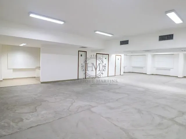 Andar corporativo com 600m², à venda, no bairro Centro em Rio de Janeiro