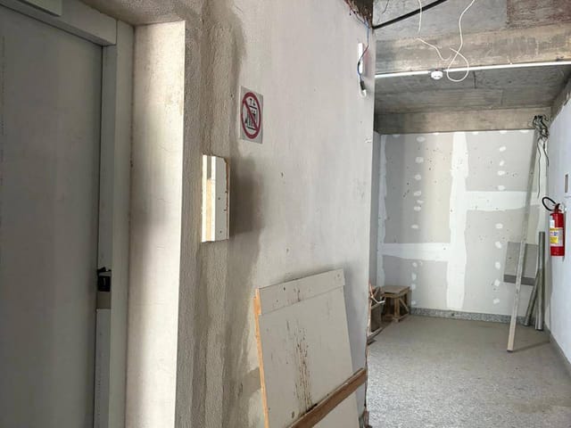 Andar corporativo para alugar, no bairro Centro em Arcos