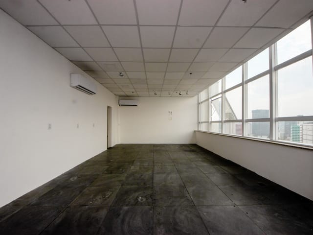 Foto do Andar corporativo - CONJUNTO COMERCIAL COBERTURA EM PRÉDIO NOVO COM 219m² EM LOCALIZAÇÃO COBIÇADA PRÓXIMO À AV. FARIA LIMA E SHOPPING ELDORADO | MDG IMÓVEIS