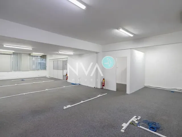 Andar corporativo com 268m², à venda ou para alugar, no bairro Centro em Rio de Janeiro