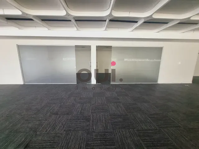 Andar corporativo à venda ou para alugar, no bairro Jardim São Luís em São Paulo