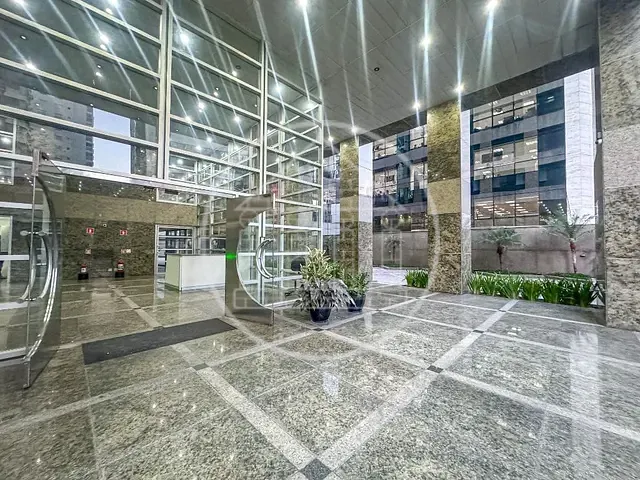 Andar corporativo com 276m², para alugar, no bairro Cerqueira César em São Paulo