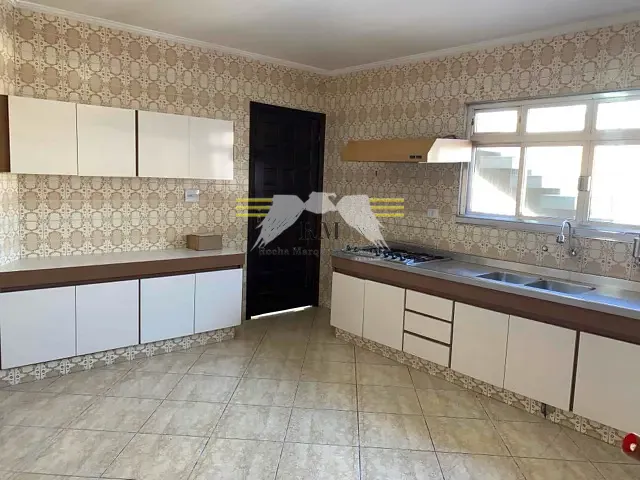 Andar corporativo com 350m², para alugar, no bairro Jardim Vila Formosa em São Paulo