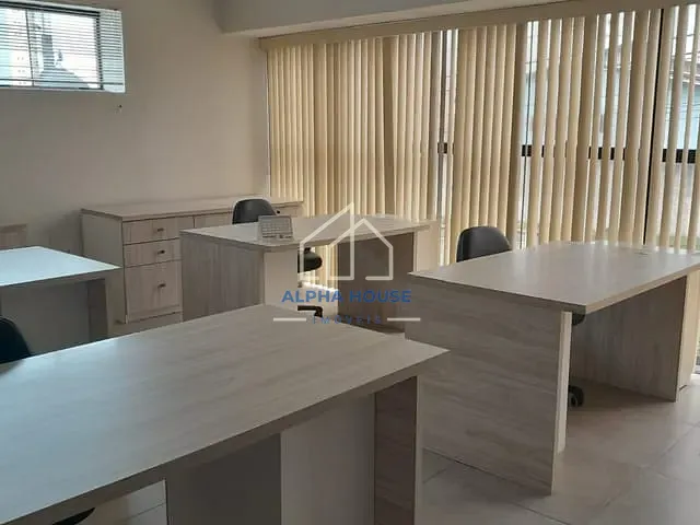 Andar corporativo para alugar, no bairro Bosque da Princesa em Pindamonhangaba