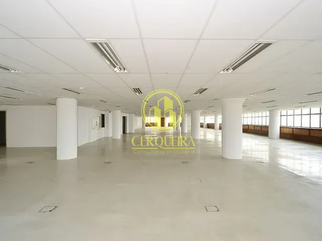 Andar corporativo à venda, no bairro República em São Paulo