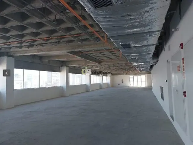 Andar corporativo para alugar, no bairro Várzea da Barra Funda em São Paulo