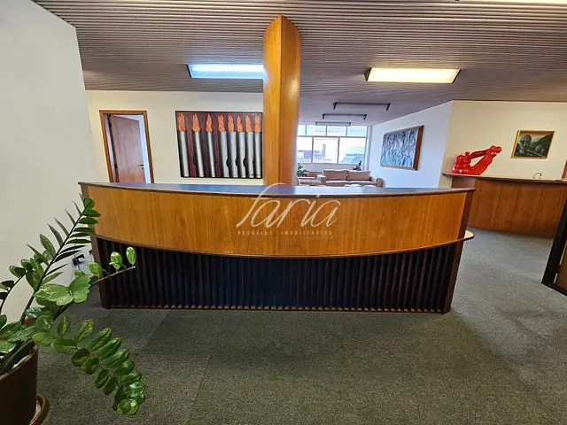 Andar corporativo com 1500m², à venda, no bairro Bela Vista em São Paulo