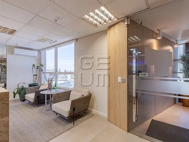 Andar corporativo com 585m², à venda, no bairro Jardim Higienópolis em Londrina