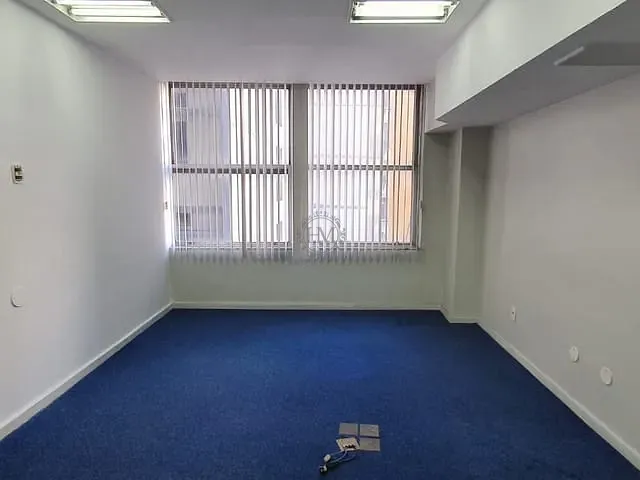 Andar corporativo com 156m², para alugar, no bairro Centro em Rio de Janeiro