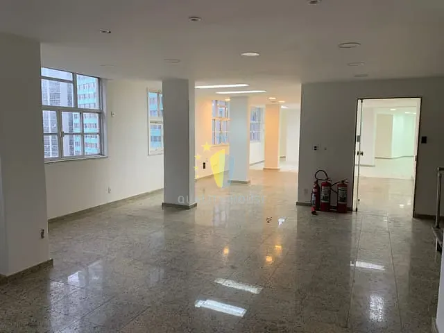Andar corporativo com 404m², à venda, no bairro Centro em Rio de Janeiro