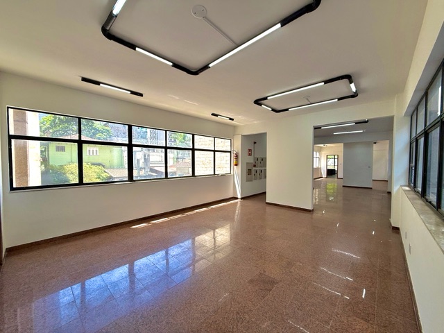 Andar corporativo com 226m², à venda, no bairro Lourdes em Belo Horizonte